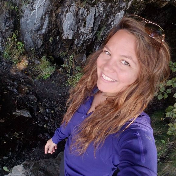 Meet your Posher, Shandalynn - Picture 1 of 1